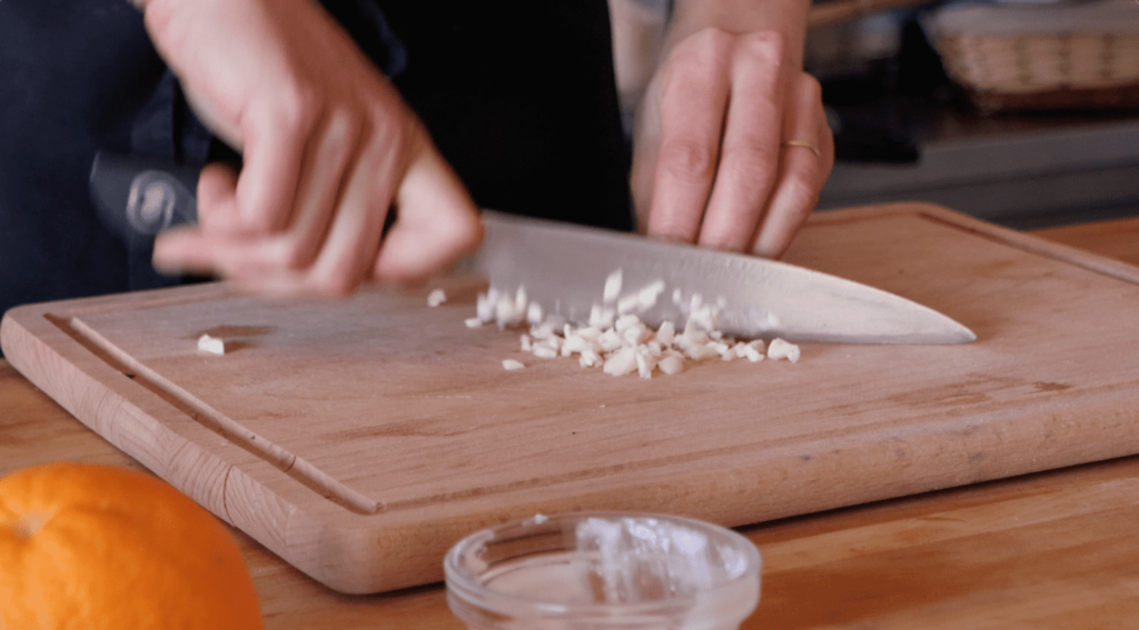 Chop garlic, The Farming Chefs