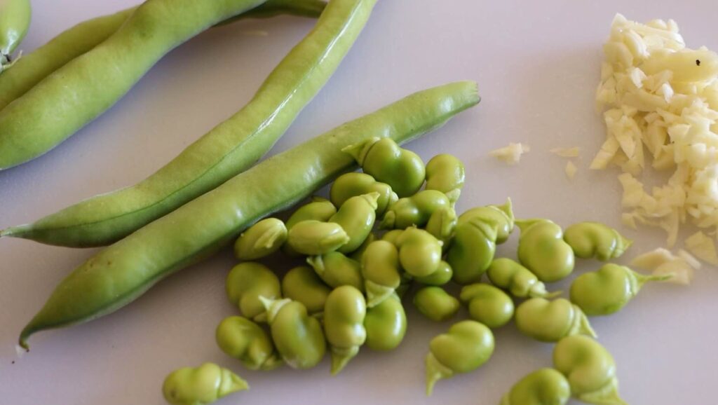 sautéed broad beans