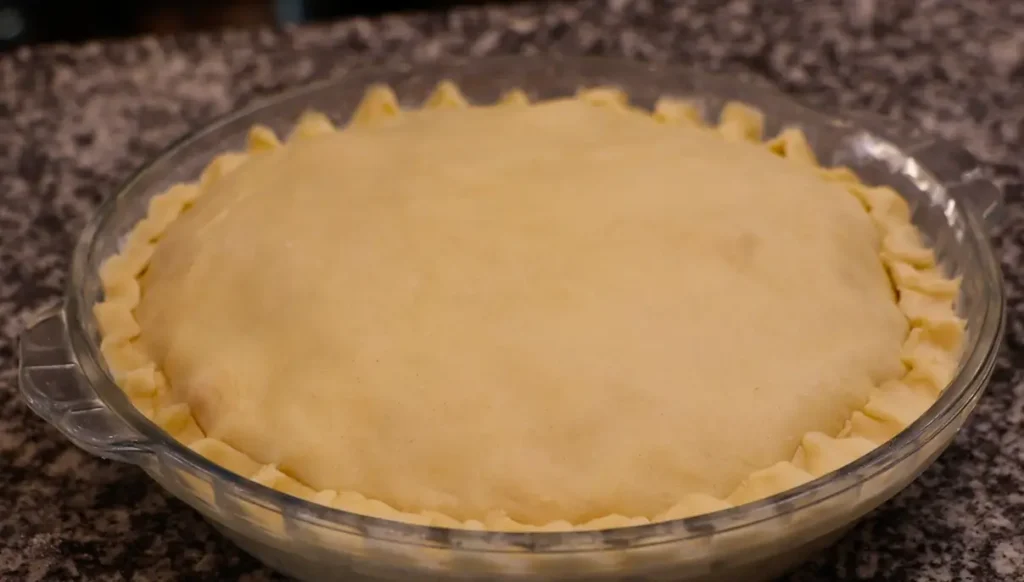 closed unbaked pie